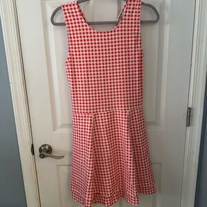 Active Dress: Red and White Gingham Sleeveless Dress